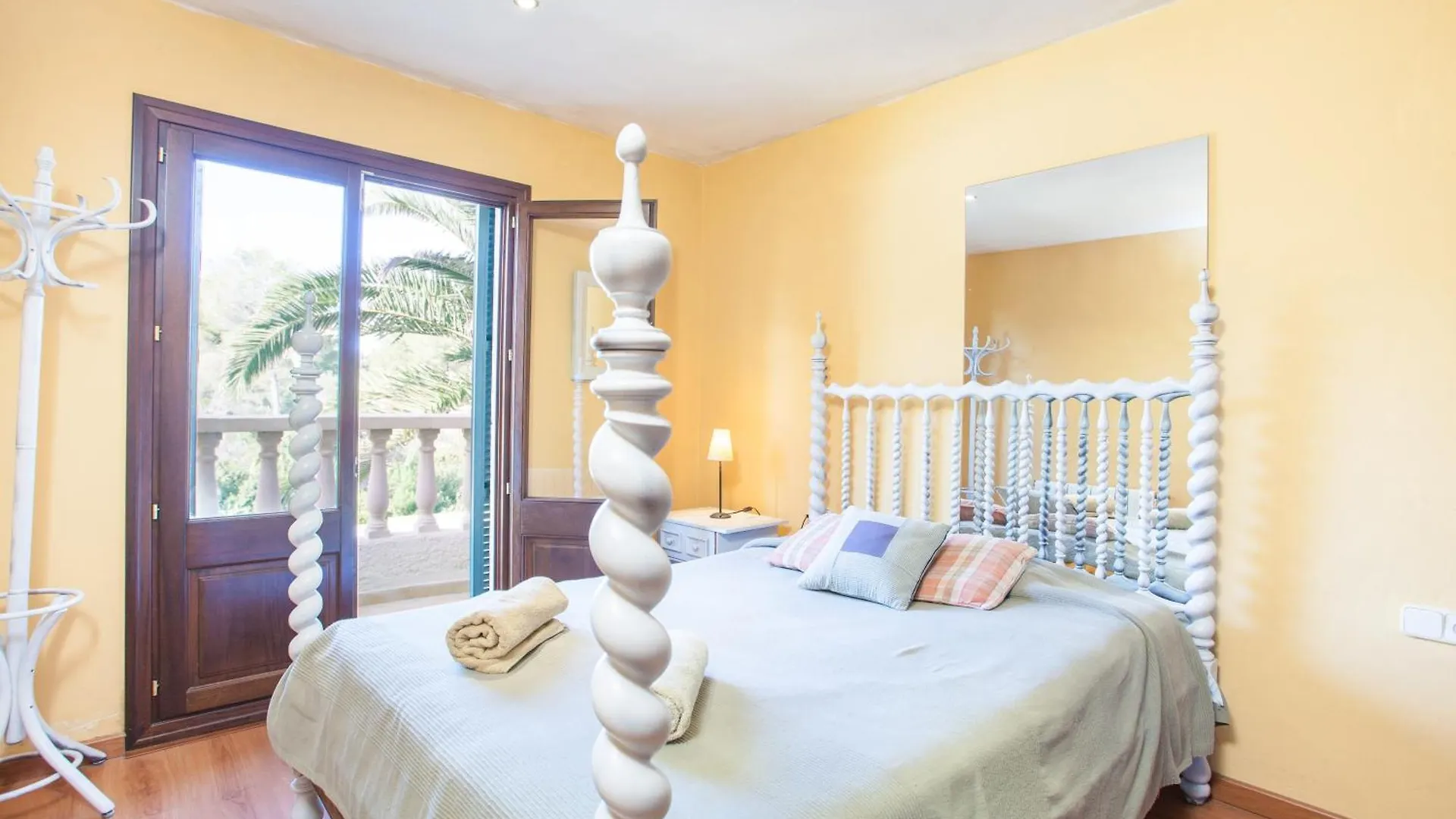 Rudy Villa Son Serra de Marina İspanya